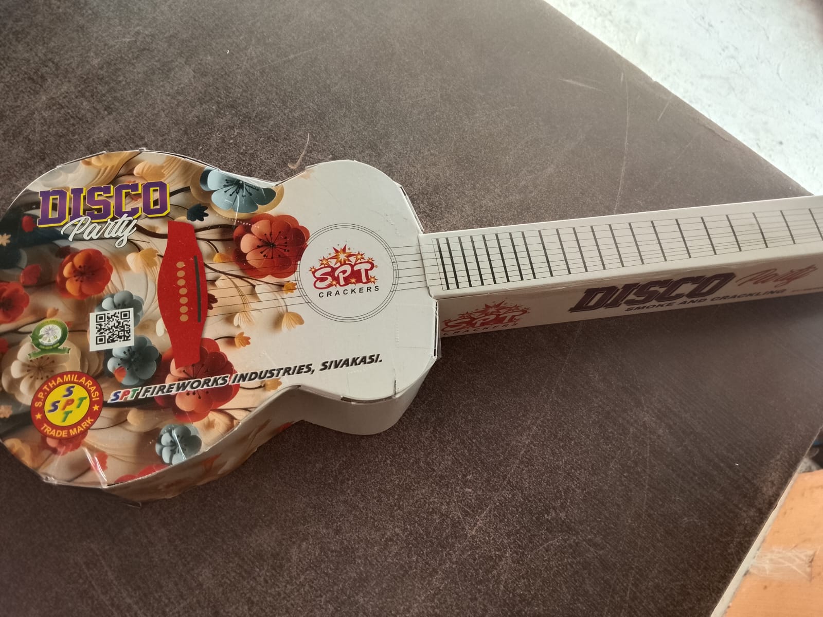 Guitar disco party
